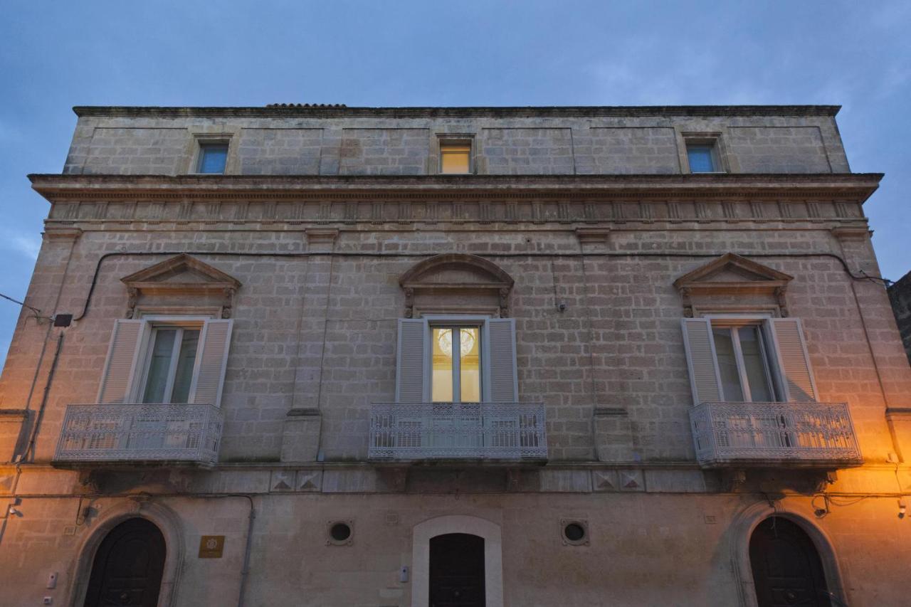 Santa Cesarea Residence Luxury Suite - La Vetta Del Sasso Barisano Матера Экстерьер фото