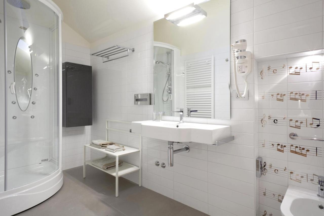 Santa Cesarea Residence Luxury Suite - La Vetta Del Sasso Barisano Матера Экстерьер фото